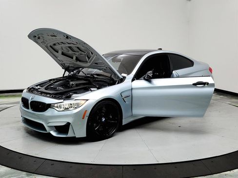 Used 2016 BMW M4 Coupe image 9