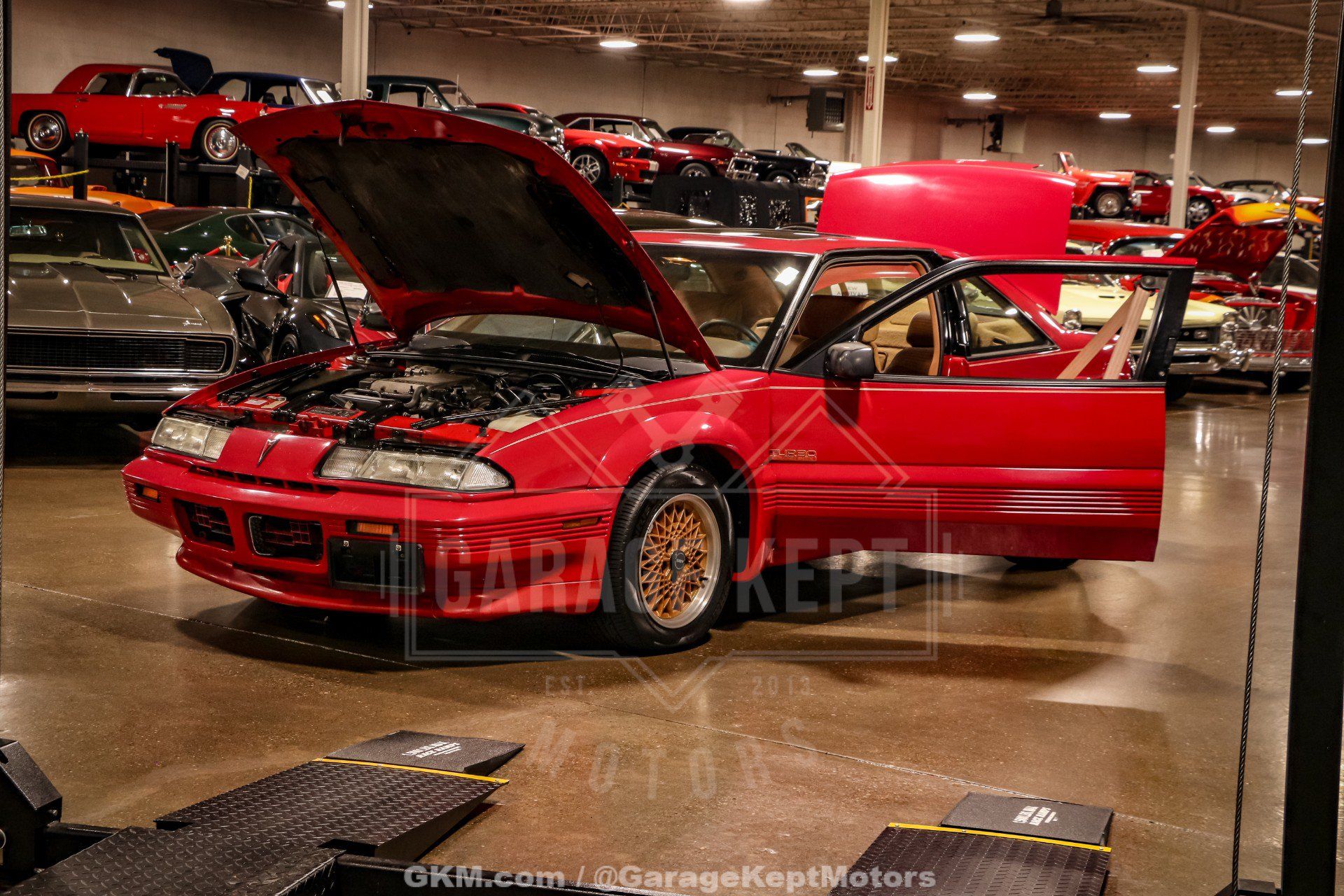 Used 1990 Pontiac Grand Prix SE FWD image 60