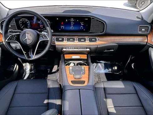 Used 2025 Mercedes-Benz GLE 350 4MATIC image 15