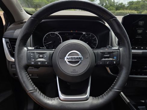 Used 2021 Nissan Rogue SL w/ Premium Package FWD image 29