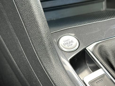 Used 2024 Volkswagen Tiguan Wolfsburg Edition AWD/4WD image 24