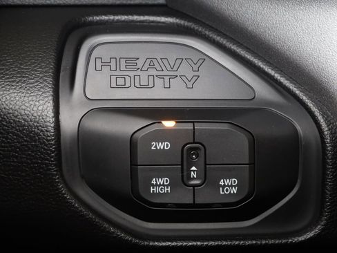 Used 2025 RAM 2500 Lone Star image 34