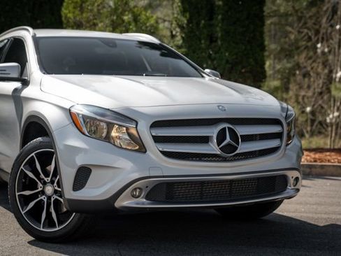 Used 2016 Mercedes-Benz GLA 250 image 6