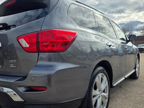 Used 2018 Nissan Pathfinder SL w/ SL Premium Package image 26