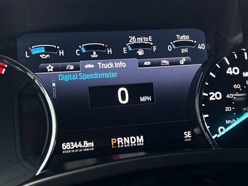 Used 2022 Ford F250 Lariat w/ Lariat Value Package image 39