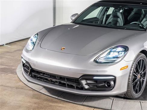 Used 2022 Porsche Panamera 4 Executive image 11