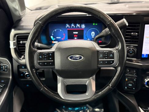 Used 2023 Ford F250 Lariat w/ Lariat Ultimate Package image 18
