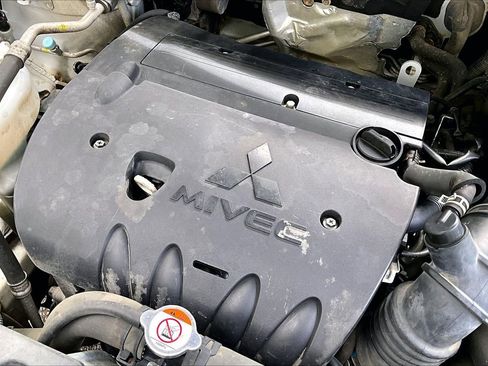 Used 2019 Mitsubishi Outlander Sport LE image 28