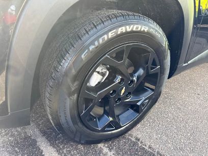 Used 2024 Chevrolet Trax LT