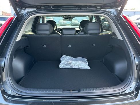 New 2026 Kia Niro Wind FWD image 6