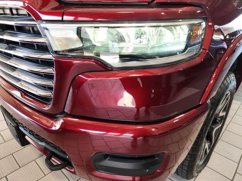 Used 2025 RAM 1500 Laramie w/ Laramie Southwest Edition AWD/4WD image 7