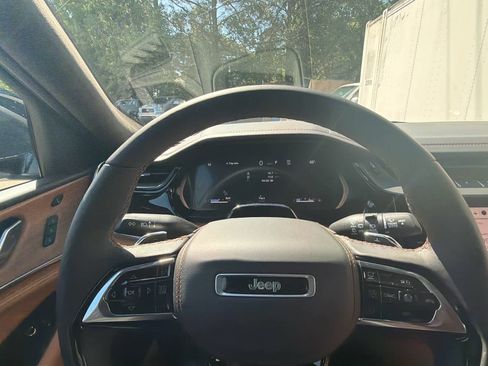 New 2026 Jeep Grand Cherokee Summit AWD/4WD image 22