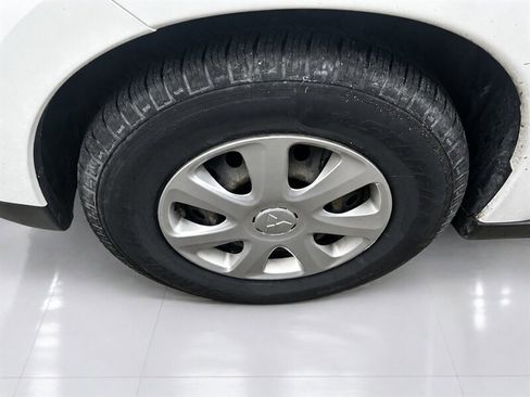 Used 2014 Mitsubishi Outlander ES FWD image 31