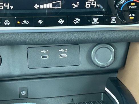 New 2026 Nissan Rogue Platinum image 21