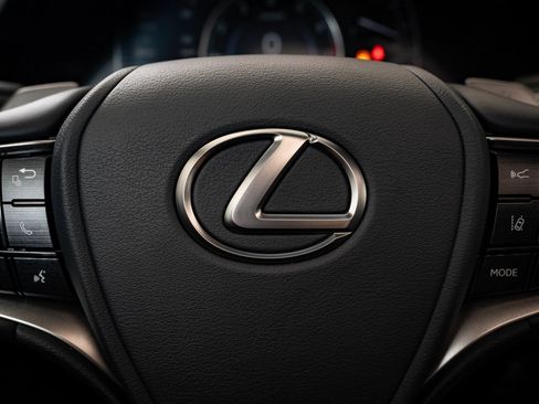 New 2025 Lexus ES 350 w/ Premium Package image 29