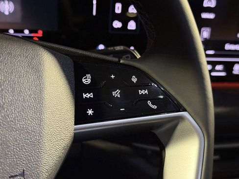 New 2025 Audi Q5 Premium image 28