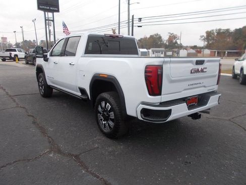 New 2026 GMC Sierra 2500 Denali image 6