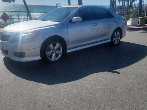 Used 2011 Toyota Camry SE w/ SE Extra-Value Pkg #1 image 20