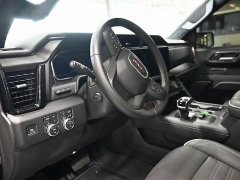 Used 2024 GMC Sierra 1500 AT4X image 25