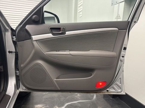 Used 2010 Hyundai Sonata GLS image 10