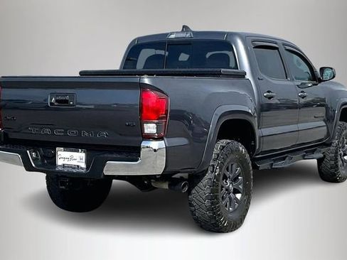 Used 2020 Toyota Tacoma SR5 image 5