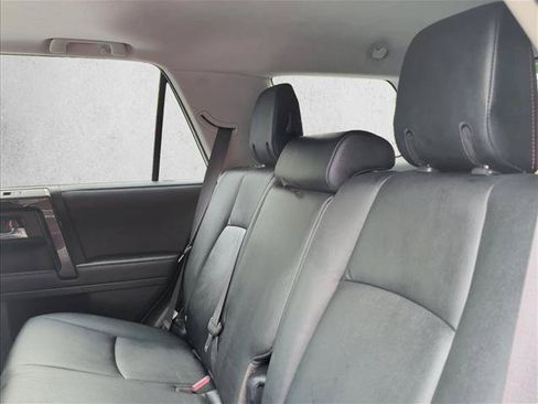 Used 2021 Toyota 4Runner TRD Off-Road Premium w/ Moonroof Package AWD/4WD image 18