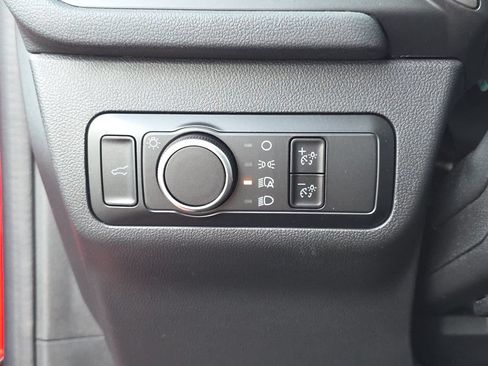 Used 2024 Ford Escape Active w/ Cold Weather Package FWD image 27