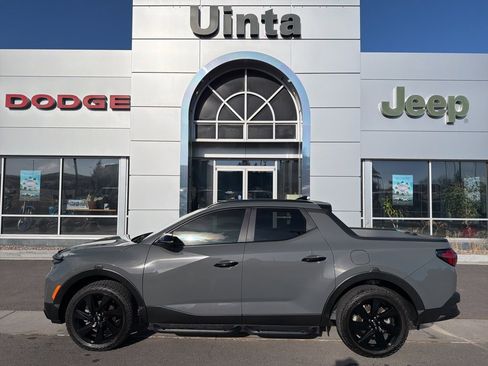 Used 2023 Hyundai Santa Cruz Night image 3