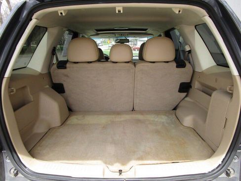 Used 2010 Ford Escape XLT image 8