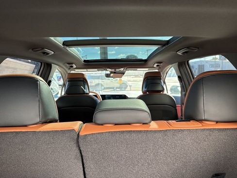 New 2026 Kia Sportage X-Line w/ X-Line Technology Package image 12