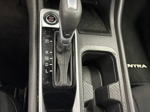 Used 2024 Nissan Sentra SV FWD image 27