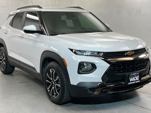 Used 2023 Chevrolet TrailBlazer ACTIV w/ Convenience Package FWD image 8