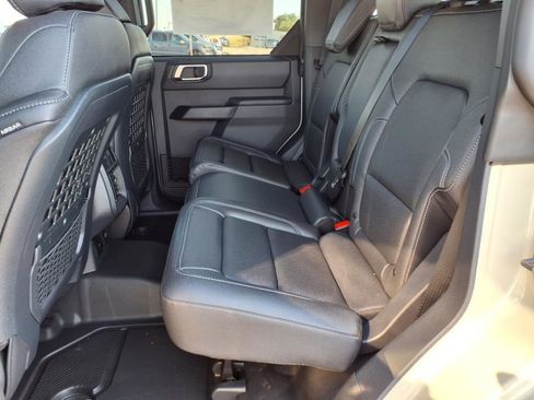 New 2025 Ford Bronco Big Bend image 7