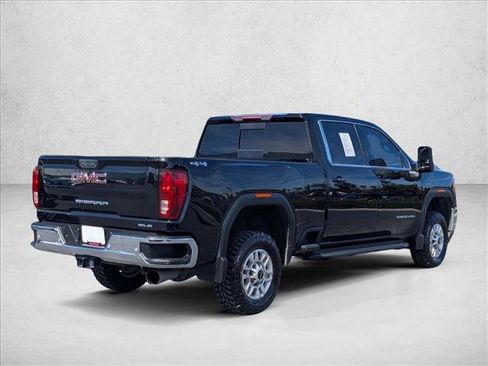 Used 2023 GMC Sierra 2500 SLE w/ SLE Convenience Package image 5