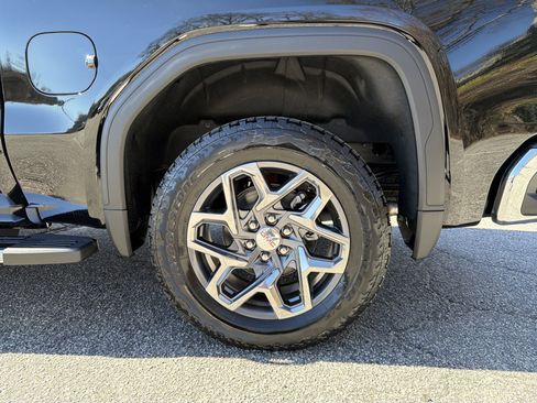 New 2026 GMC Sierra 1500 SLT w/ SLT Premium Package image 23