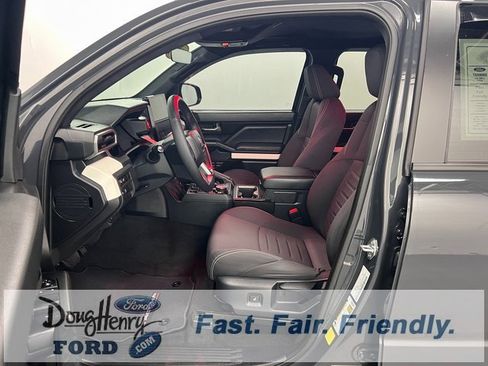Used 2024 Toyota Tacoma TRD Off-Road image 27