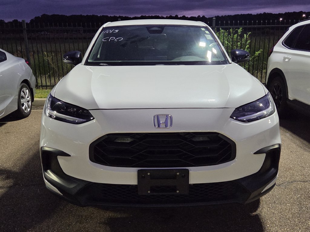 Used 2024 Honda HR-V Sport image 2