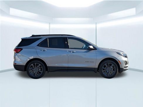 Used 2023 Chevrolet Equinox RS w/ LPO, Floor Liner Package AWD/4WD image 21