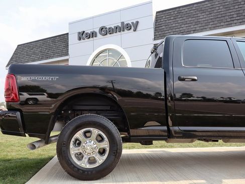 Used 2025 RAM 2500 Big Horn image 42