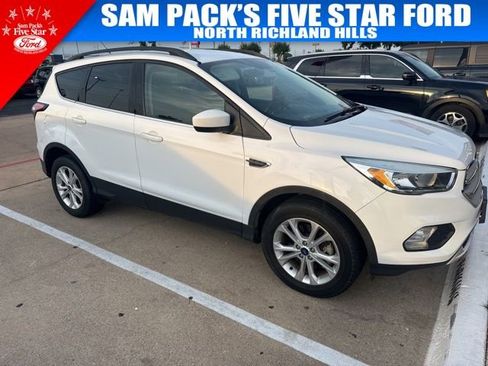 Used 2018 Ford Escape SE image 7