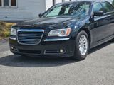 Used 2013 Chrysler 300 image 2