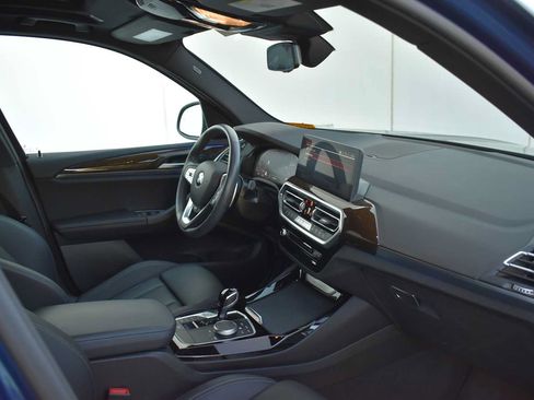 Used 2024 BMW X3 xDrive30i w/ Premium Package AWD/4WD image 9