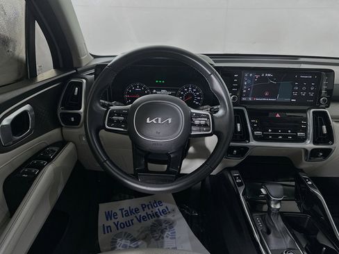 Used 2022 Kia Sorento SX image 24