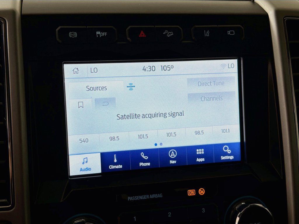 Used 2020 Ford F250 Lariat w/ Lariat Value Package AWD/4WD image 17