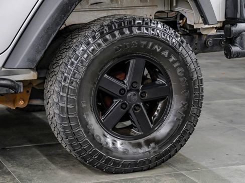 Used 2007 Jeep Wrangler X image 55