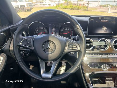 Used 2018 Mercedes-Benz C 300 Sedan w/ Premium Package image 28