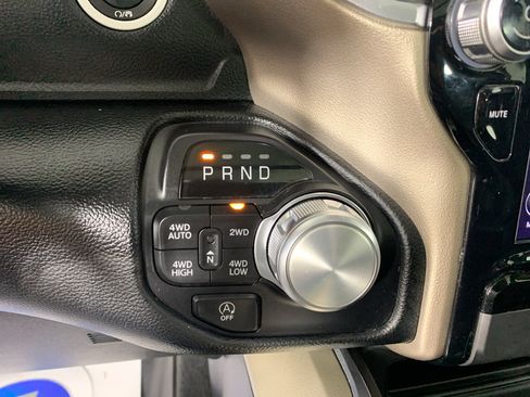 Used 2021 RAM 1500 Laramie AWD/4WD image 23