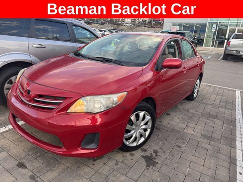 Used 2013 Toyota Corolla LE image 1