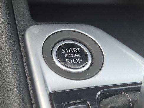 Used 2023 Nissan Sentra SV FWD image 23