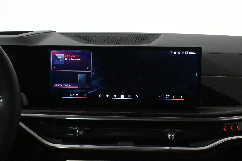 Used 2026 BMW X5 xDrive50e w/ M Sport Package AWD/4WD image 23